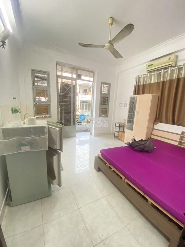 Cho thuê căn hộ 2 pn rộng + đủ nội thất 778k/5 nguyễn kiệm