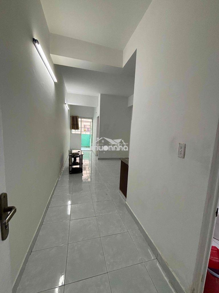 Cho thuê căn hộ chung cư lê thành 35m2 3tr4 - 3