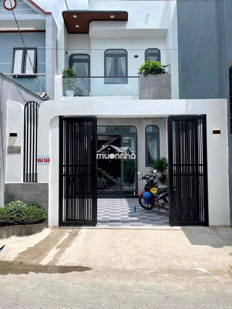 Hạ giá, bán gấp nhà lầu mới xây cuối đường huỳnh văn nghệ