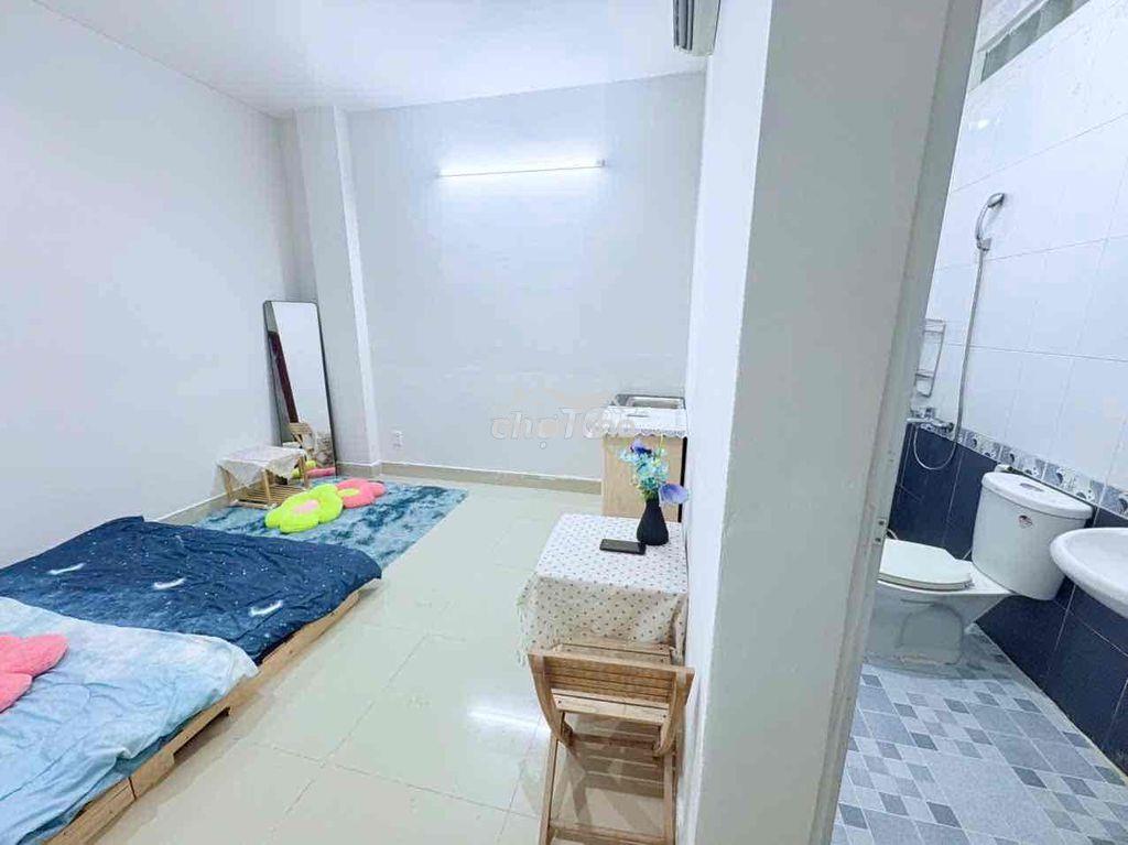 Trống phòng máy lạnh cạnh đh văn lang đặng thuỳ trâm - 3