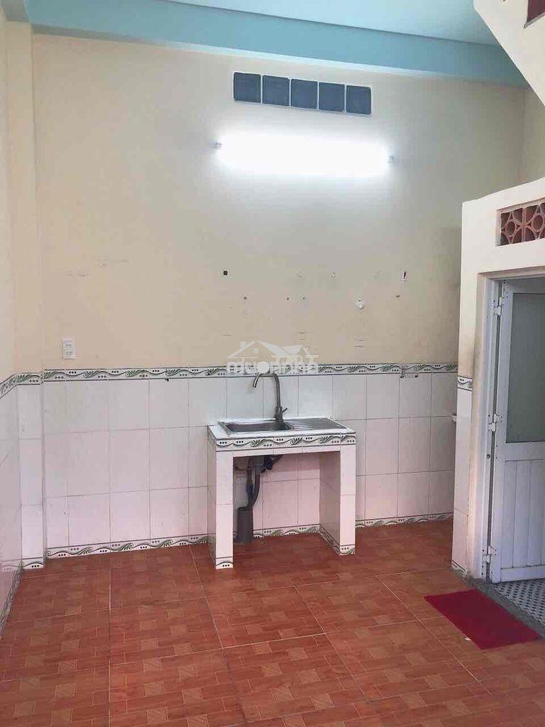 C/thuê nhà mini nguên căn hẻm ôtôcó chổ đậu xe ôtô trước nhà có nước - 4