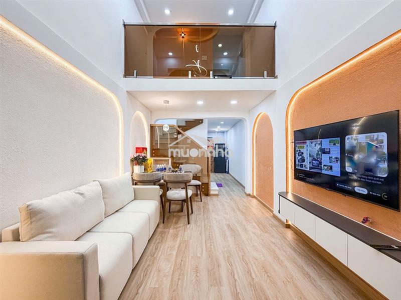 Siêu phẩm trung tâm  ngã tư hàng xanh  đường d - xô viết nghệ tĩnh