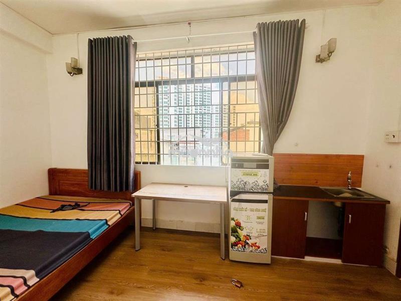 Phòng trọ rộng rãi thoáng mát full nội thất tại quận 7