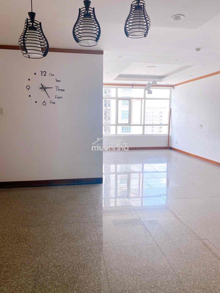 Giá rẻ cho thuê căn hộ giai việt 115m2 2phòng 2wc chỉ 11triệu