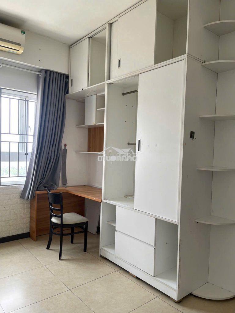 Cần bán chung 8x đầm sen có sổ hồng sẵn, 1 phòng ngủ - 2