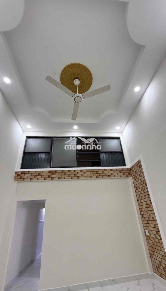 Nhà giá tốt q12_gần bến xe buýt hiệp thành_sát lê văn khương_dt:4x12 - 4