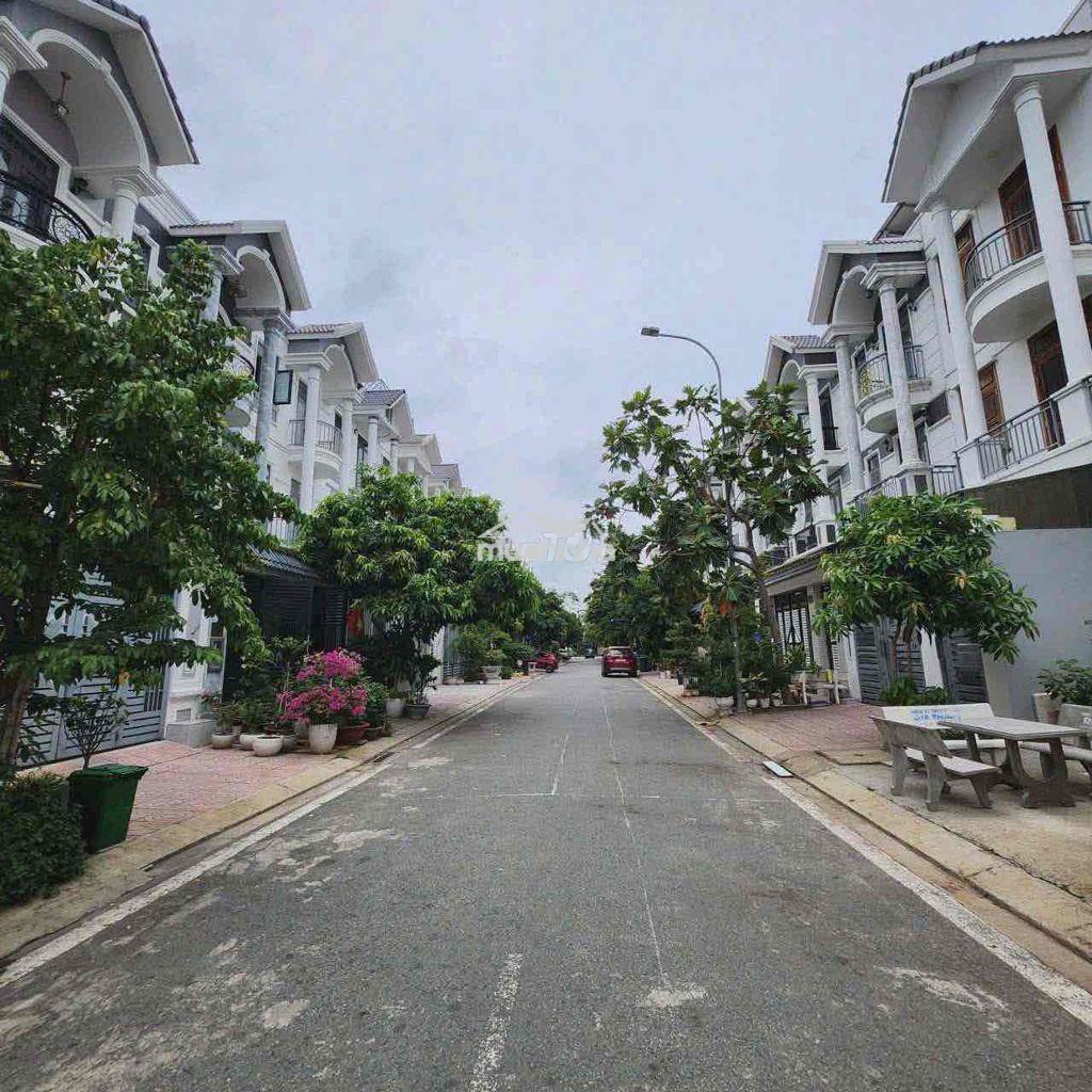 Bán nhà kdc centana trường lưu - 8.2 tỷ bán gấp - 2
