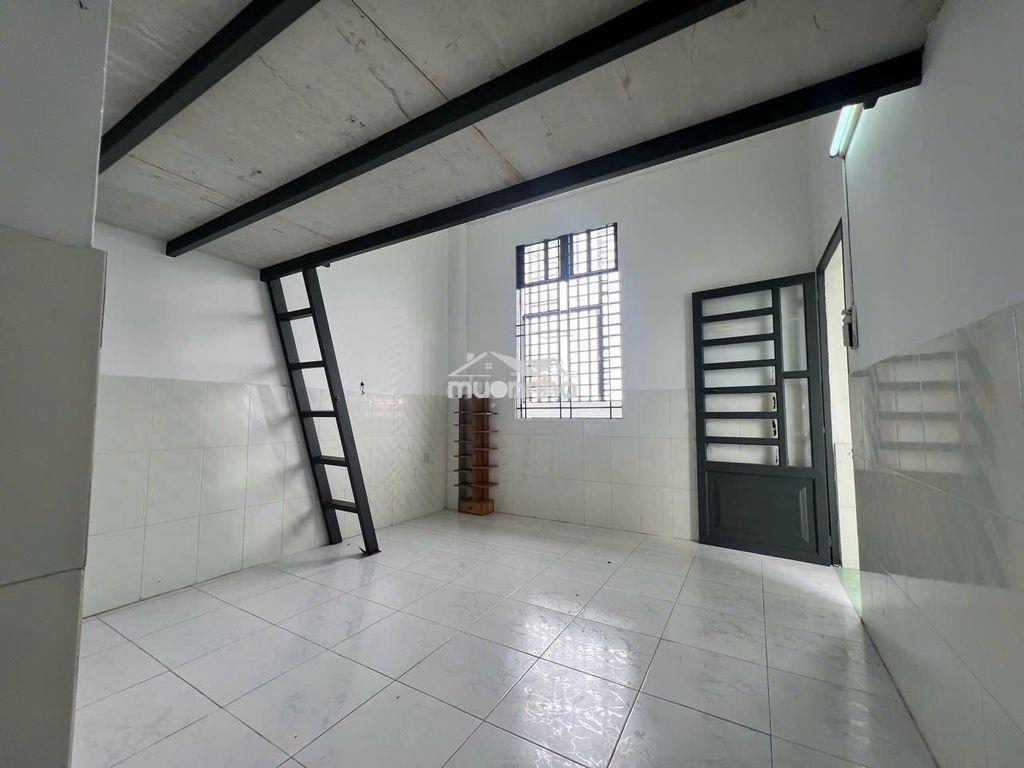 Phòng trọ giá rẻ tại quận bình tân ngay mã lò rộng 30m2 nhận xe điện - 3