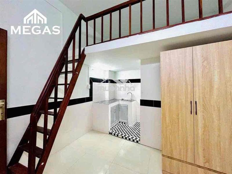 Aeon tên lửa - gác rộng thoáng có thang máy nhà xe