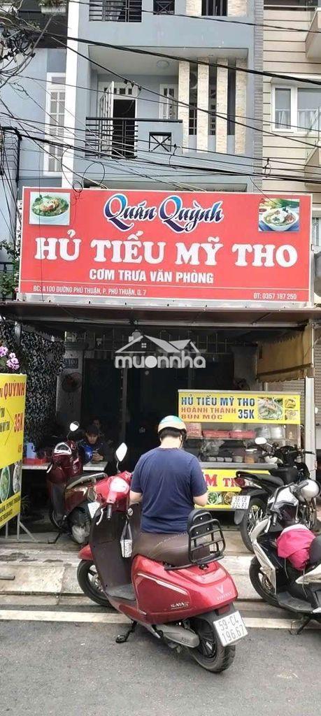 Mặt bằng quán ăn mặt tiền đường phú thuận q7 