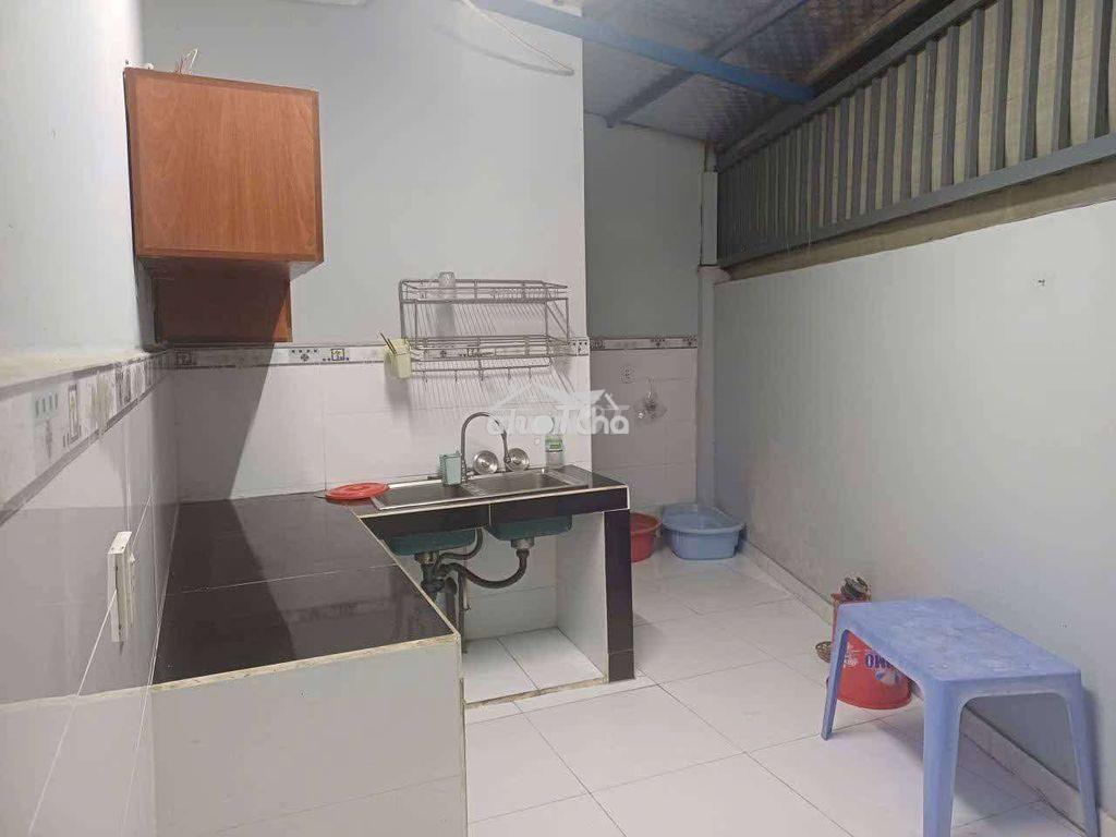 Cho thuê nhả nguyên căn an phú đông quận 12 - 2