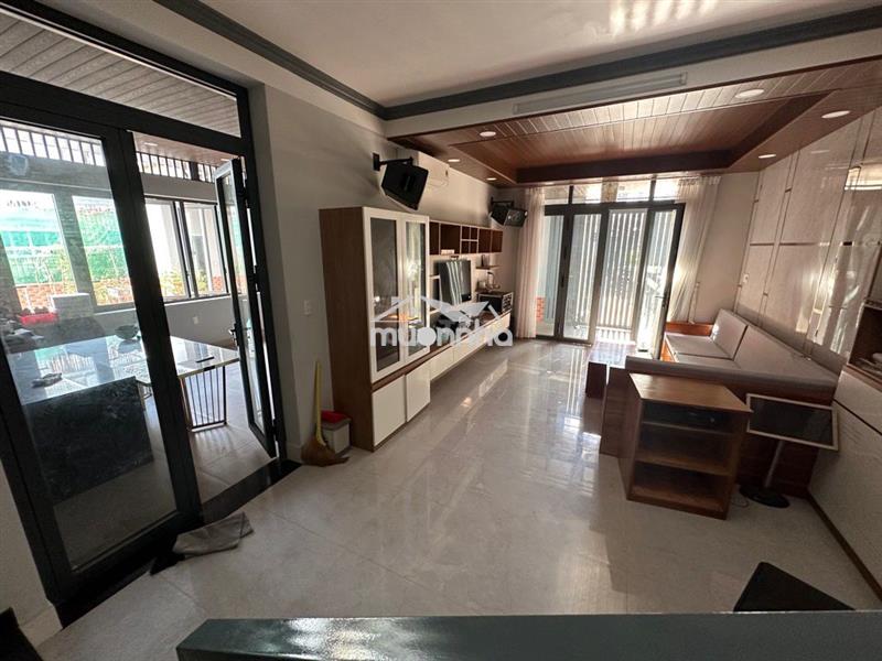 Villa 2 tầng, diện tích 188m2, phường phú thuận, quận 7, giá 8,1 tỷ