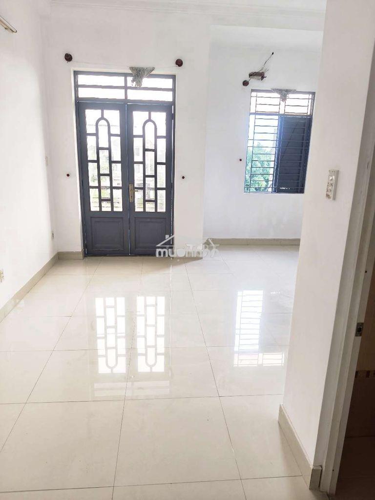 Siêu phẩm 2pn ban công, ml gần chợ đầu mối - 3