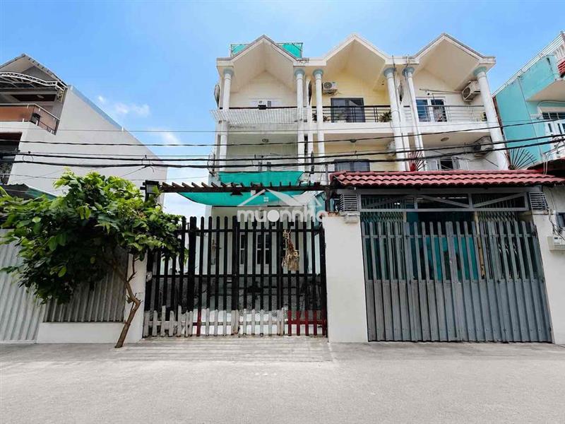 Bán nhà 3 tầng | 60m2 - hẻm xe hơi ~6m | sát quận 7 - phú mỹ hưng