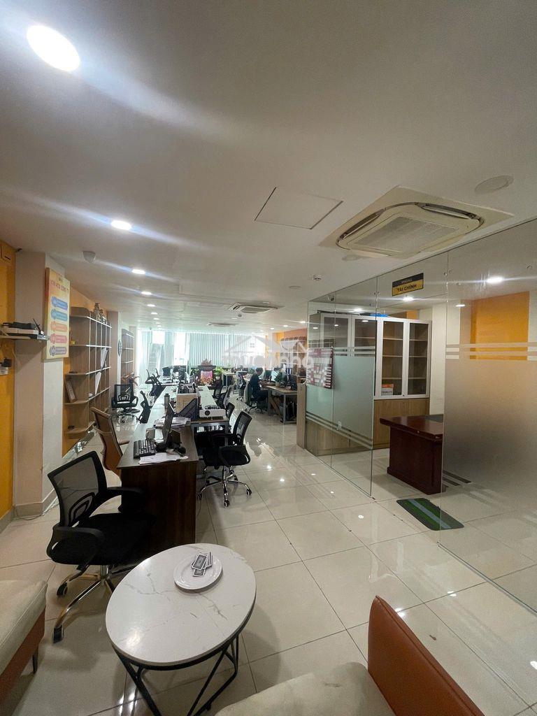 Cho thuê sàn vp 100m2, sẵn nội thất cơ bản, nguyễn trọng tuyển
