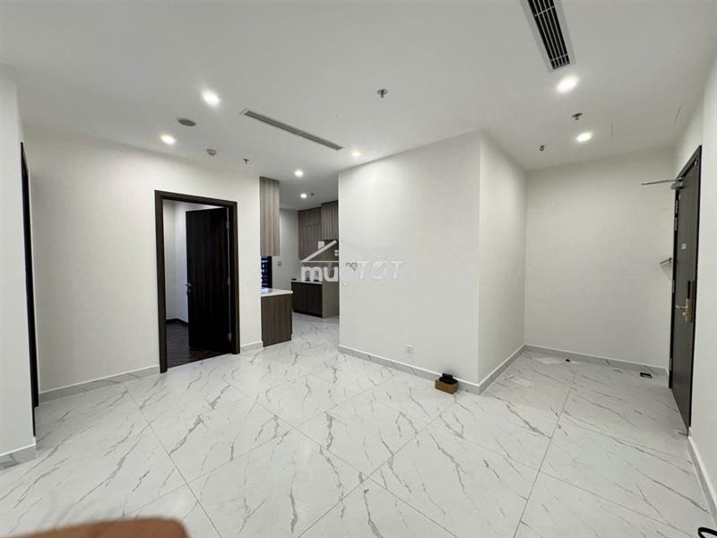 Hiếm !bán gấp căn hộ cc 3pn, 2wc, 110m2 tại the opus one , 9,3 tỷ