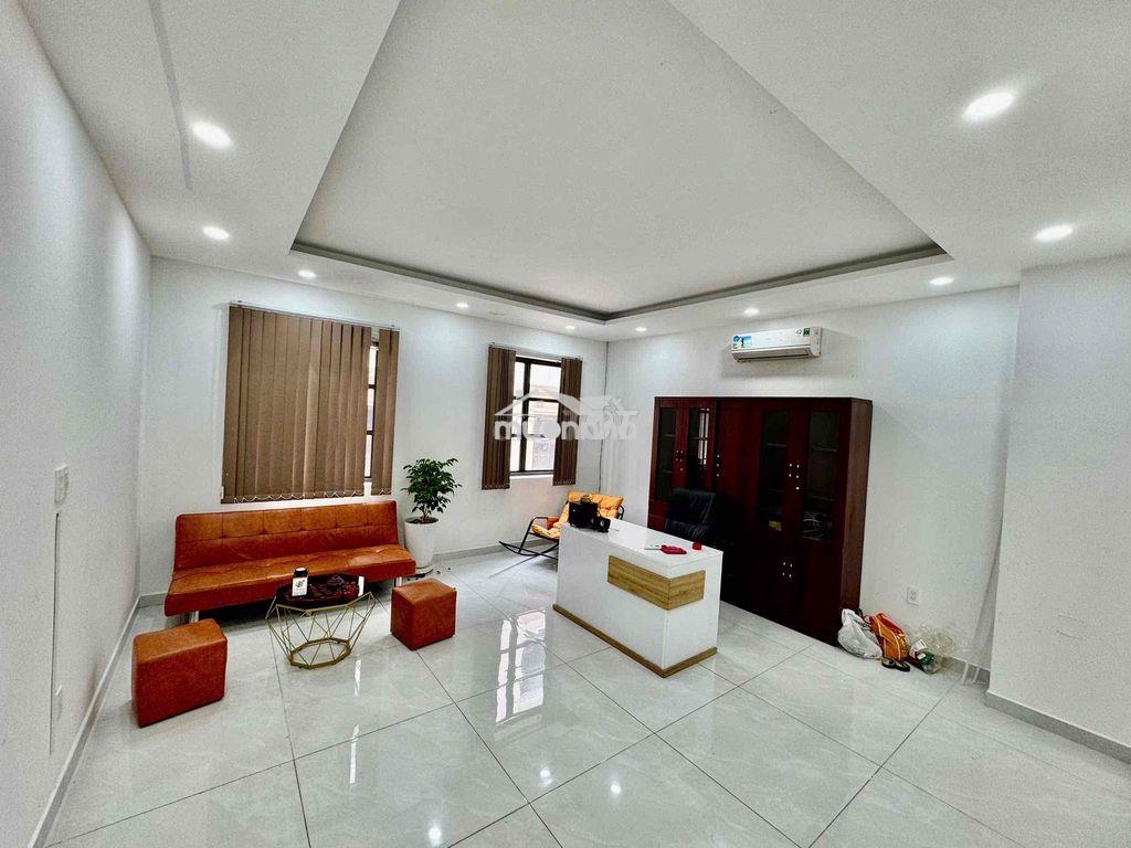 Cho thuê văn phòng đẹp cityland có nội thất giá 6tr - 3