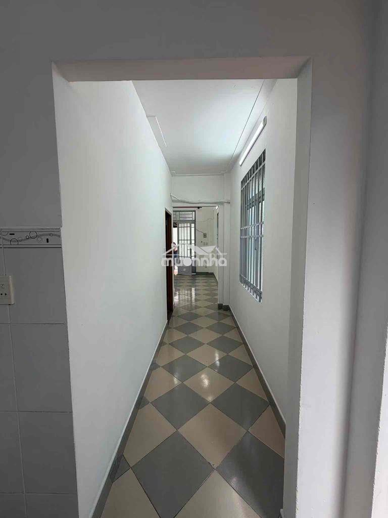 Cho thuê nhà dt 5x15 1trệt 1lửng 2pn 2wc nhà sạch thoáng mát vườn lài - 4