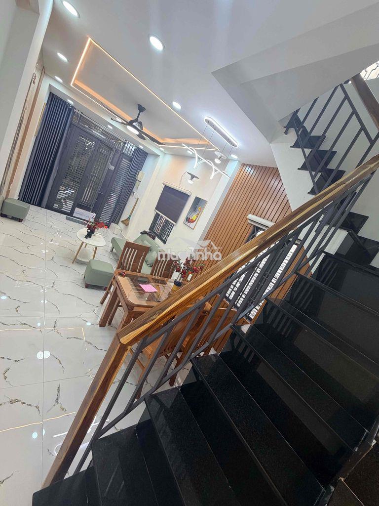 Nhà 3 tầng 3pn chỉ hơn 3tỷ - 4
