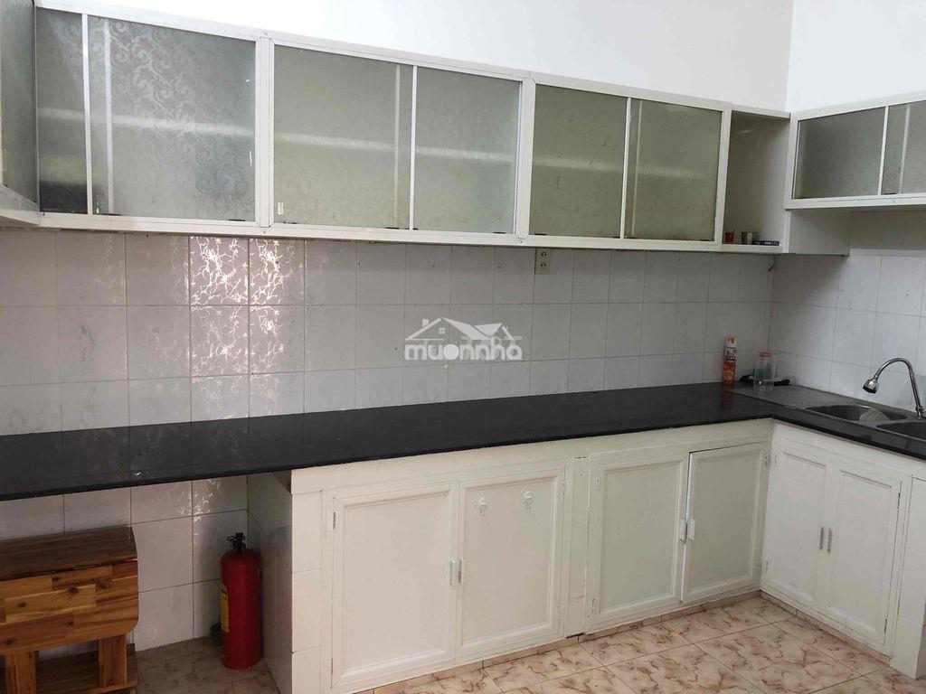 Hiếm - sát mt - ngang 5m - nhà 4 tầng - 5 phòng ngủ - 3