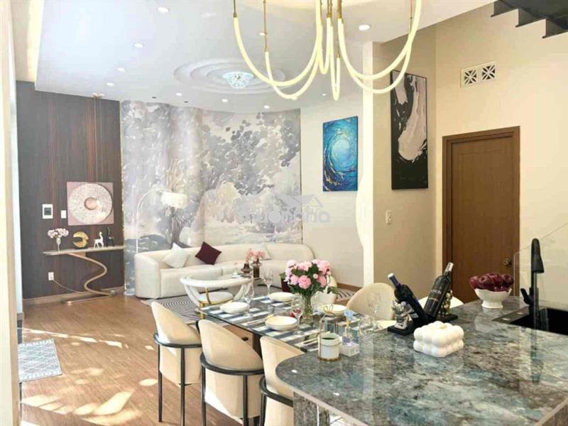 Chuyển nhượng tòa khách sạn đẳng cấp 4 sao quốc tế vị trí vàng