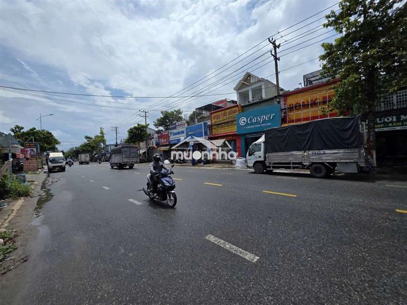 Nhà nghỉ thu 40tr mặt tiền gần ngã tư chiêu liêu 