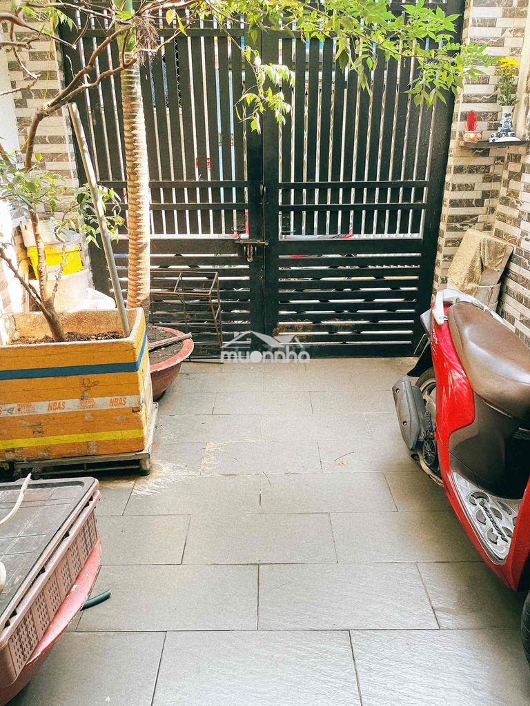 Cần bán nhà phường 15 quận 4 hẻm 1 sẹt - 4
