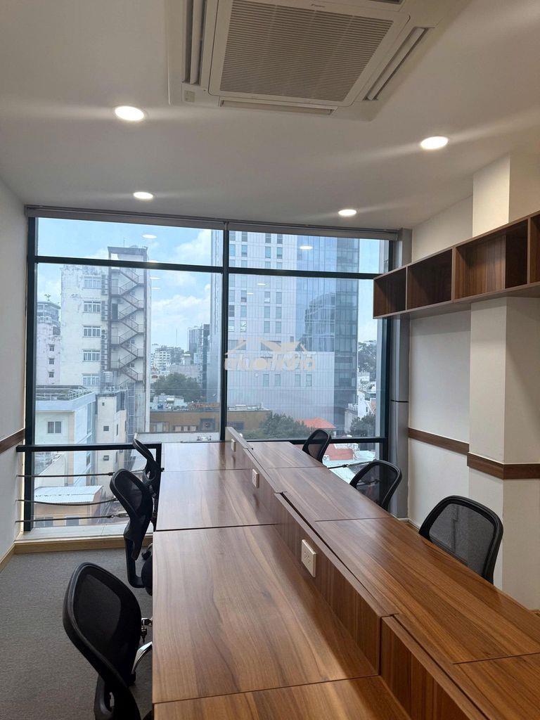 Văn phòng phú nhuận khu sân bay, có nội thất dt 120m2 giá 30tr - 4