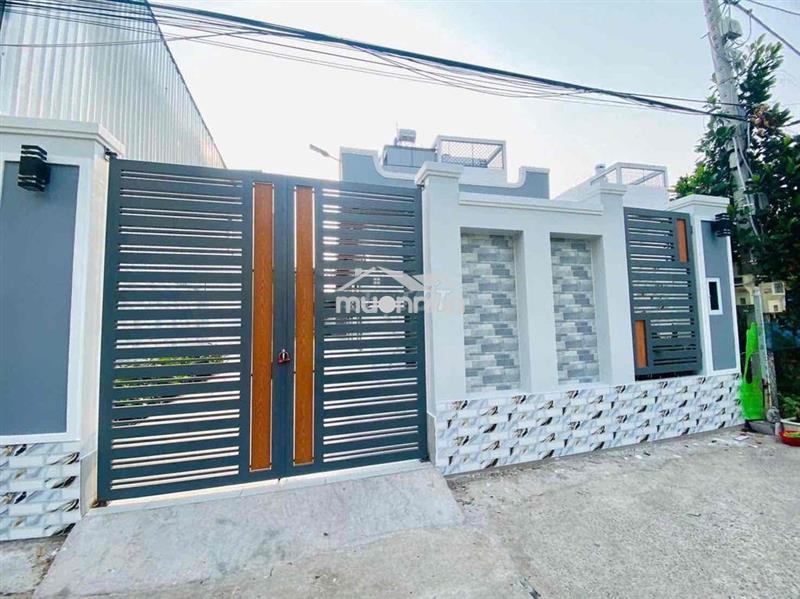 Nhà phố sân vườn thoáng mát kdc huỳnh tấn phát - đường xe hơi tới nhà
