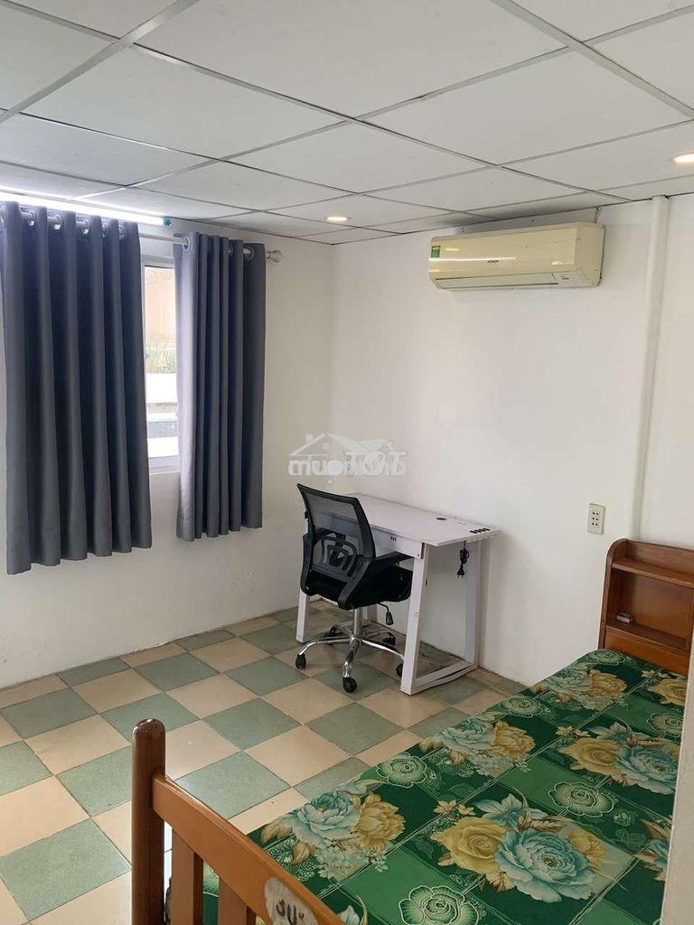 Phòng trọ phạm ngũ lão