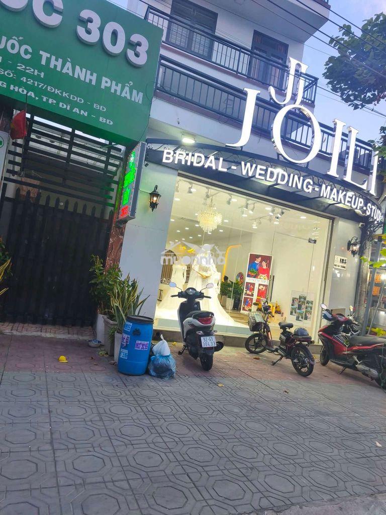 Nhà mặt tiền buôn bán gần go dĩ an 