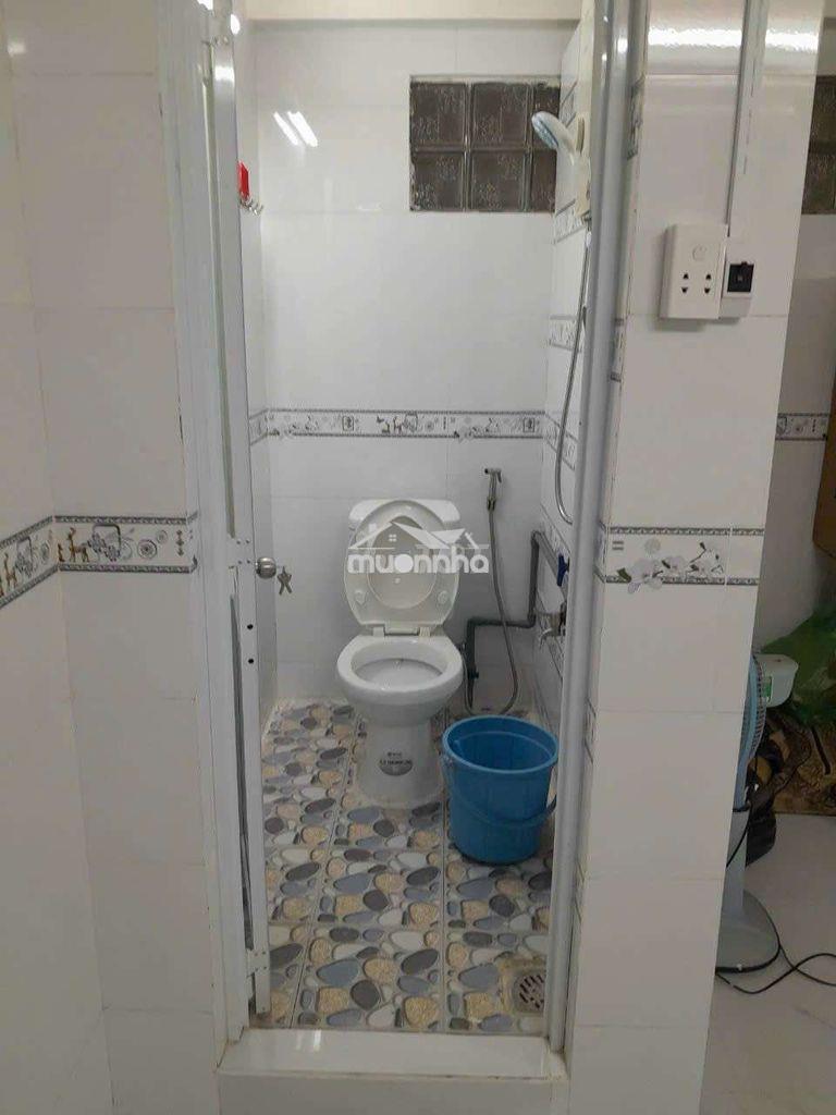 Phòng trọ cho thuê đường thành thái 16m2, sạch đẹp thoáng mát p14q10.