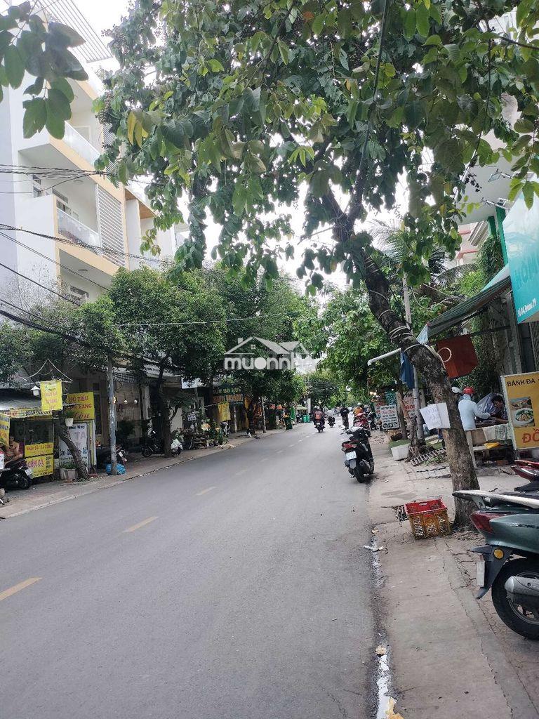 Bán nhà mặt tiền đường 79 -dt:5x20 nhà 1t ,p,tân quy quận 7 cạch lotte