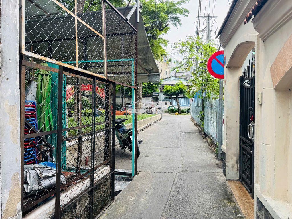 Bán nhà rẽ như cho. sát mt vĩnh hội, đi quận 1 , cách cây cầu. - 4
