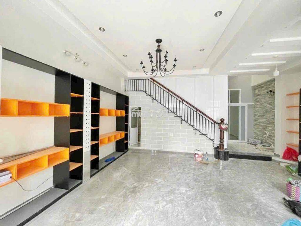 Cho thuê nhà mt đường số 7x23 (3 lầu) giá 50 tr - 3