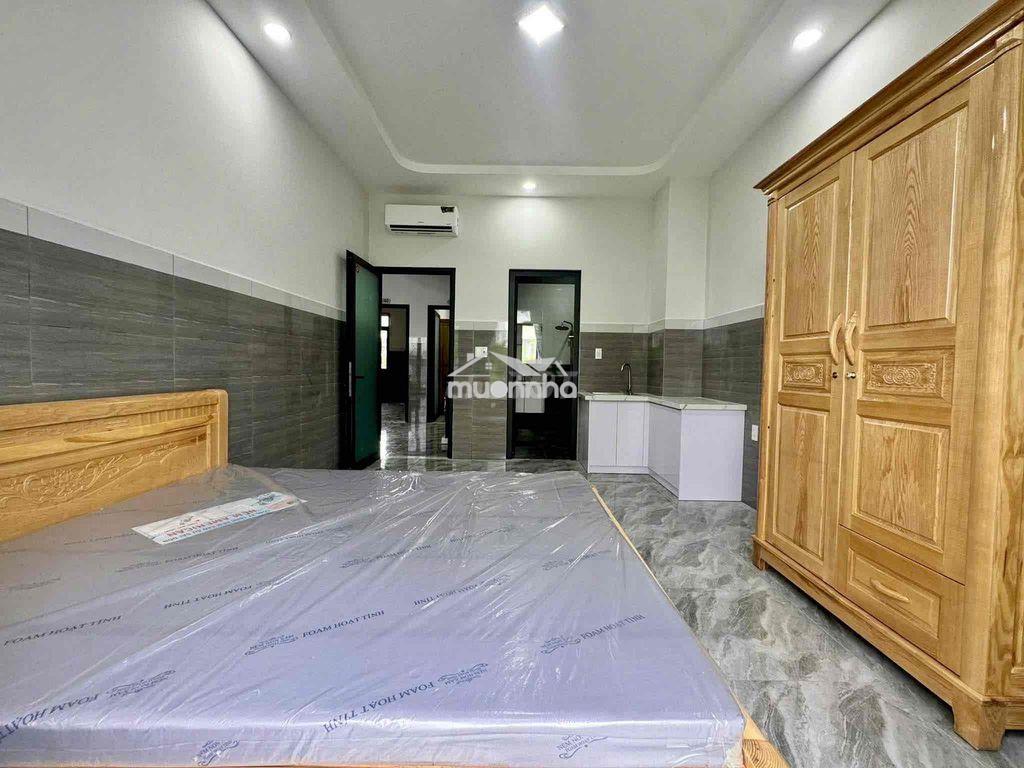 Cho thuê căn hộ mới xây 100% dt 25m2 có ban công ful nội thất q12 - 2
