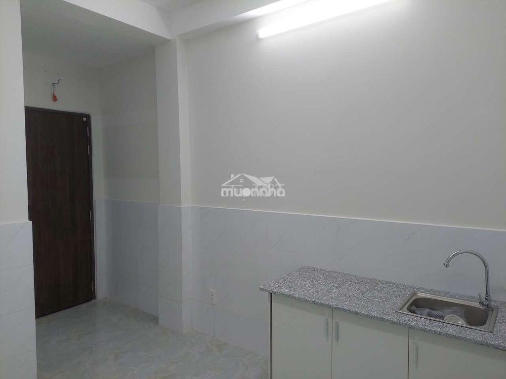 Phòng cửa sổ nắng ra trời đối diện chợ phạm văn hai 20m, p3, tân bình - 4