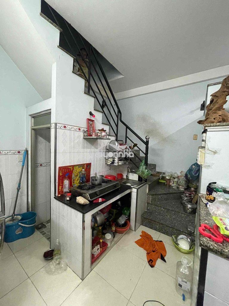 Bán nhà 2 mặt tiền hẻm - 2