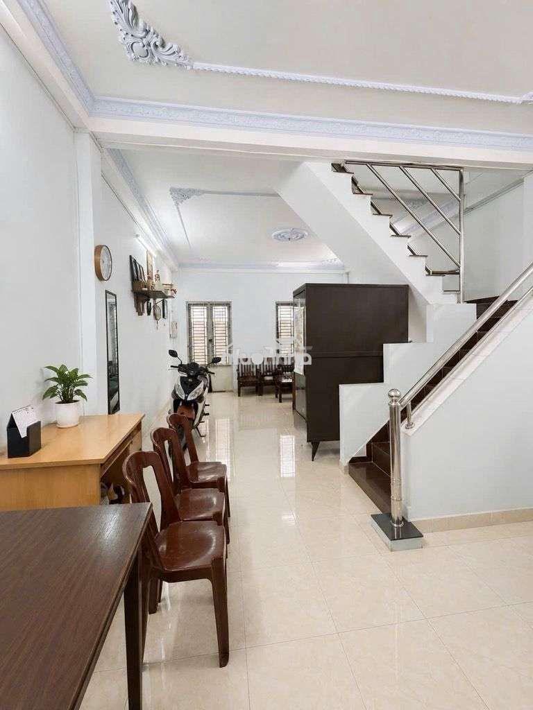 4tỷ hơn có nhà tân phú tô hiệu luỹ bán bích sát q6 q11 55m2 5m x 11m