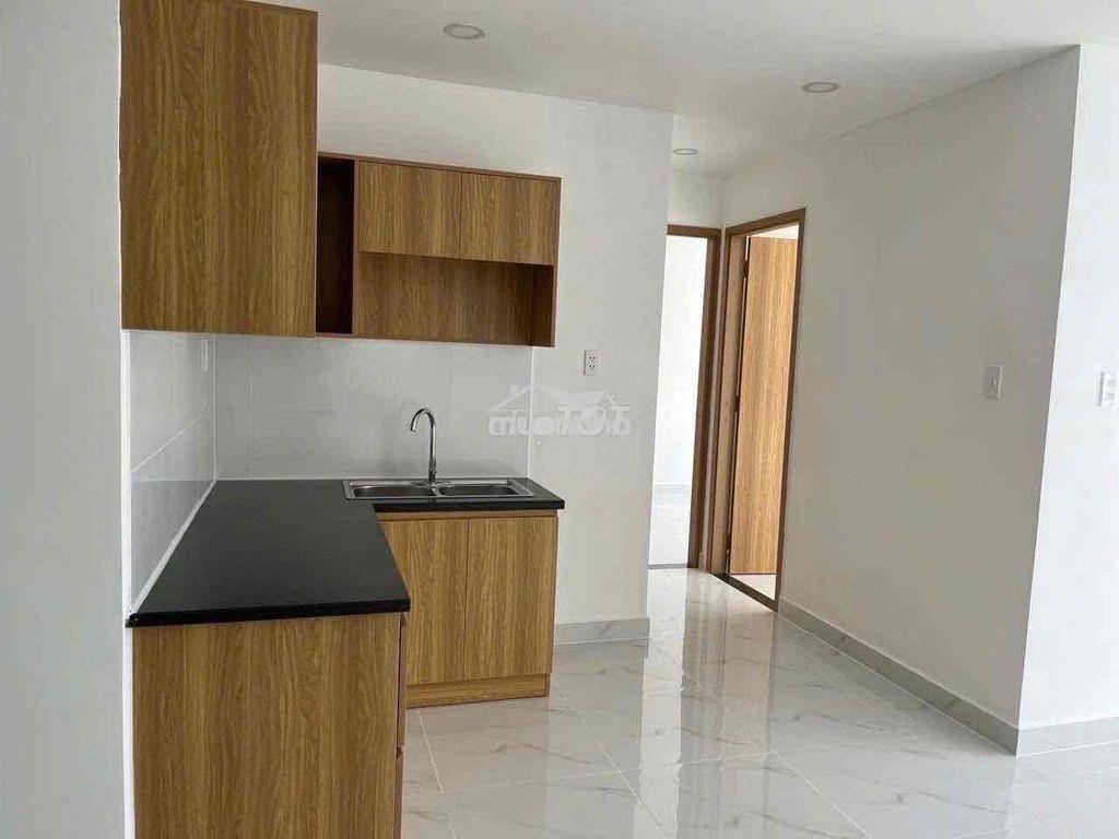 Cho thuê căn 2pn 2wc sẵn 2 máy lạnh rèm 8tr - 2