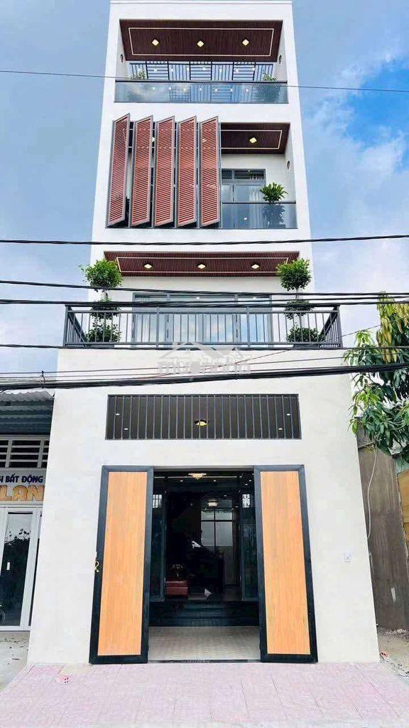 Siêu phẩm 5m x 22m. 3 tầng ô thang máy mặt tiền nhánh thạnh xuân 25 - 2