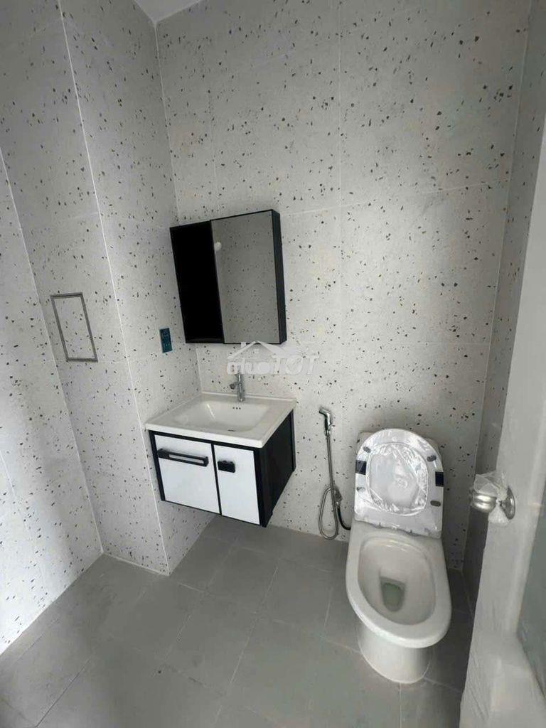 Nhà có cầu thang máy 10pn 11wc phù hợp làm khách sạn - 3