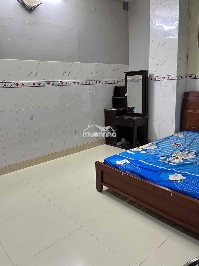 Cho thuê phòng gần công viên phú lâm