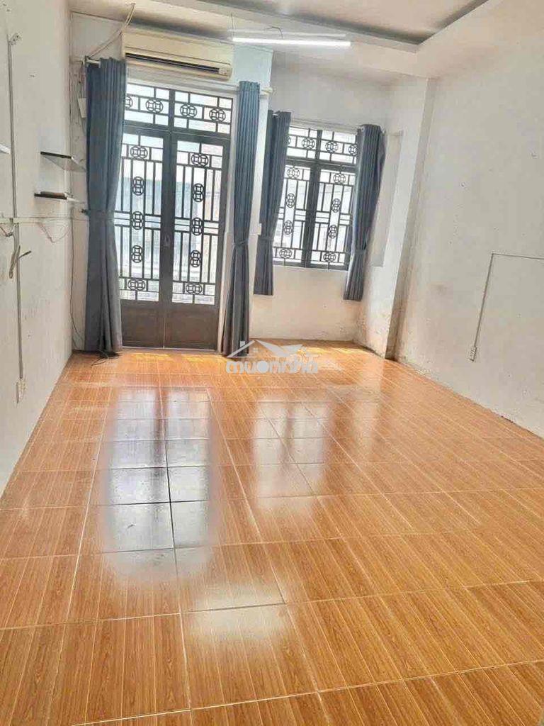 Cho thuê nhà 1 trệt 1 lầu 4x17m hẻm xe hơi lý phục man - 4