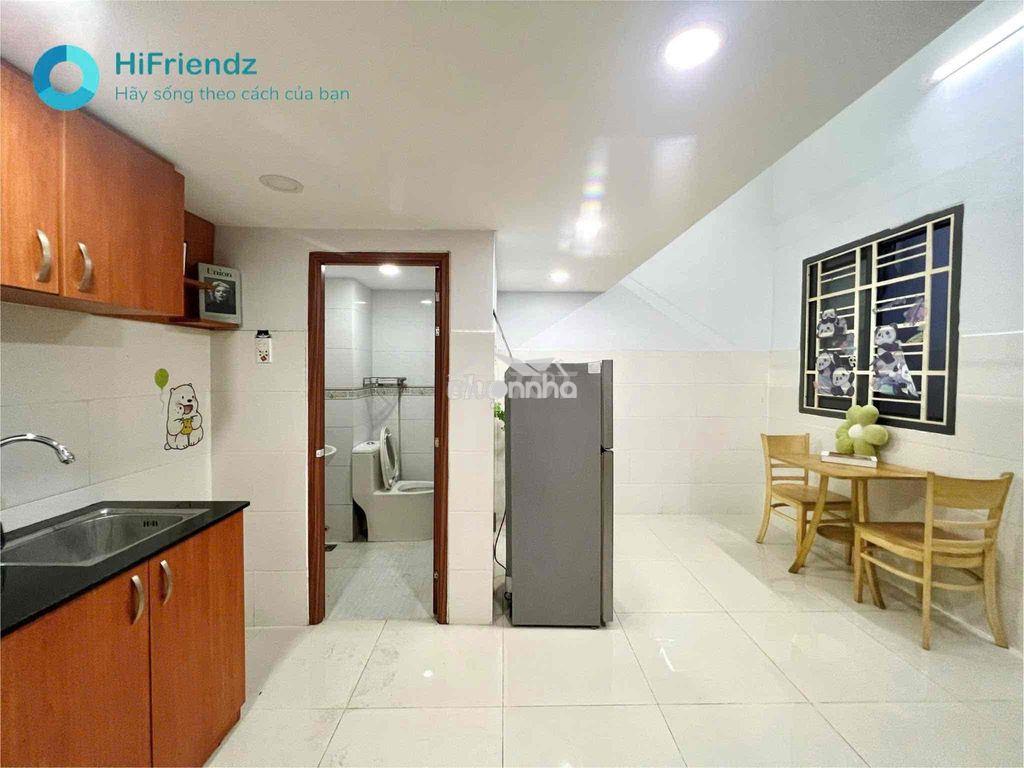 Phòng có gác - cửa sổ trời , rộng 30m2 - ở được 3 4 bạn - qua vhu 3p - 3