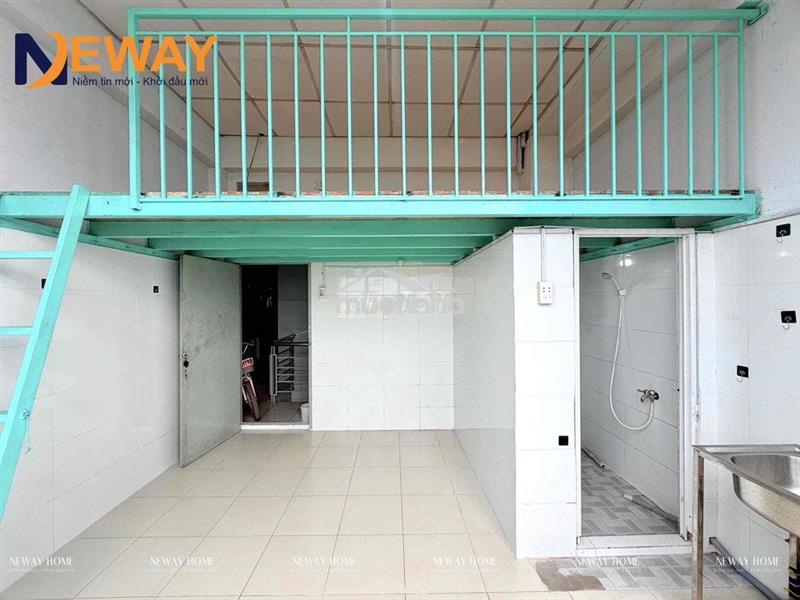 Giá rẻ - phòng rộng gác cao - rộng 30m2 - cửa sổ trời - aeon tân phú ‼️