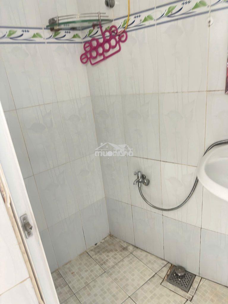 Nhà nguyên căn chính chủ cho thuê lâu dài
