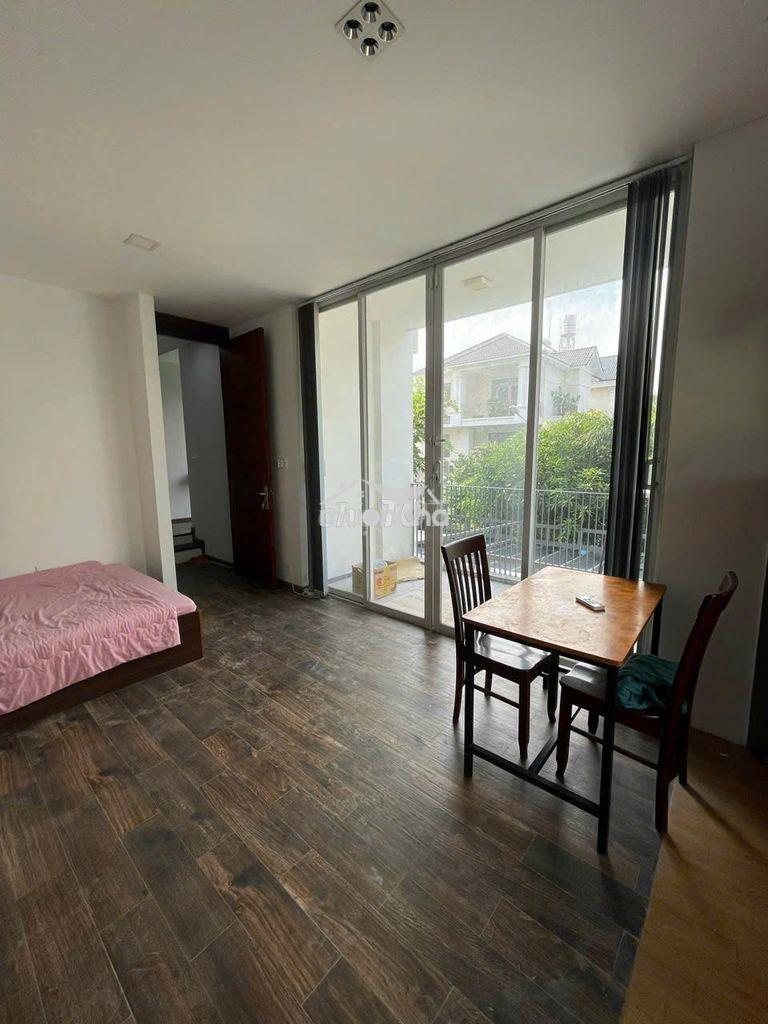Tòa villa!phòng đẹp-view sông-ban công rộng-gần văn lang-full nội thất - 2