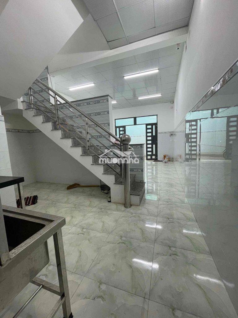 Nhà thuê (5m x 13m) có 3 phòng ngủ hẻm ô tô nhà mới sạch đẹp - 4