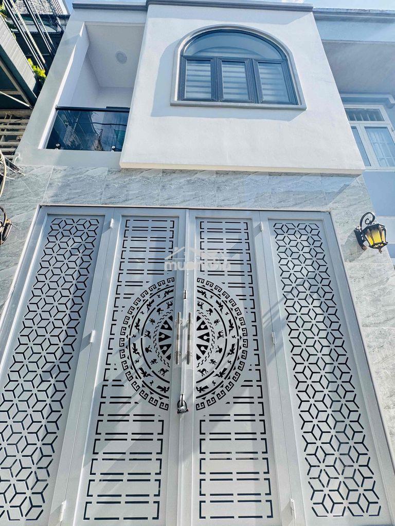 Siêu phẩm full nội thất - hẻm 439 hồ học lãm - bxmt - giá 4t180 tl